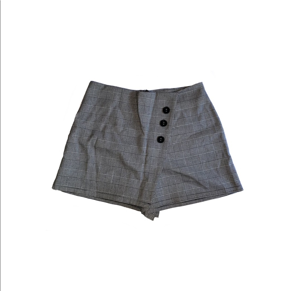 Skort